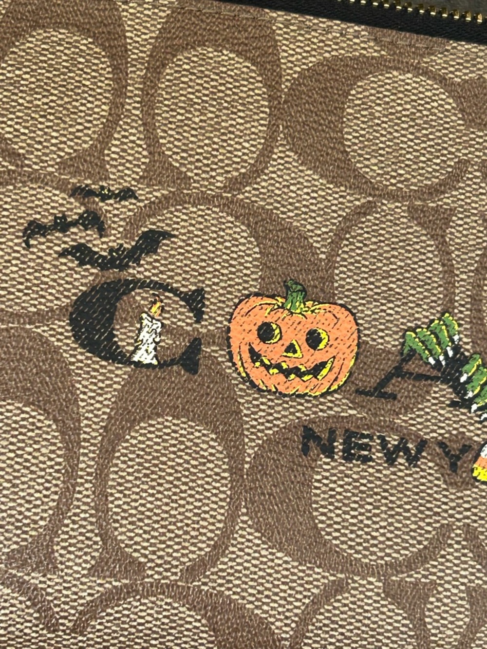 COACH large Halloween wristlet HTF - Picture 3 of 8